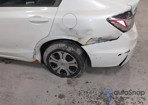 2014 Honda Civic Hybrid from USA, damaged, VIN 19XFB4F27EE200778